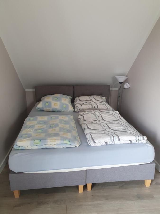 Apartament Nad Jeziorem Welle Kołczewo Exterior foto