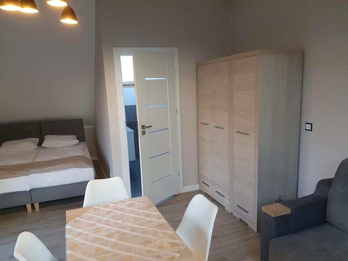 Apartament Nad Jeziorem Welle Kołczewo Exterior foto